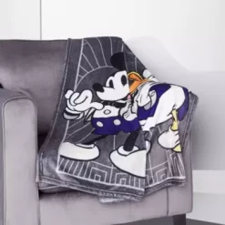 Micky Und Freunde - Disney100 Celebration Kollektion - Tagesdecke -Disney 465043583079 1