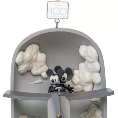 Micky Und Minnie - Bruchlandung - Disney100 Eras Kollektion - Sketchbook Ornament Kollektion - Dekorationsstück Zum Aufhängen 6 Micky Und Minnie - Bruchlandung - Disney100 Eras Kollektion - Sketchbook Ornament Kollektion - Dekorationsstück Zum Aufhängen – Bild 4